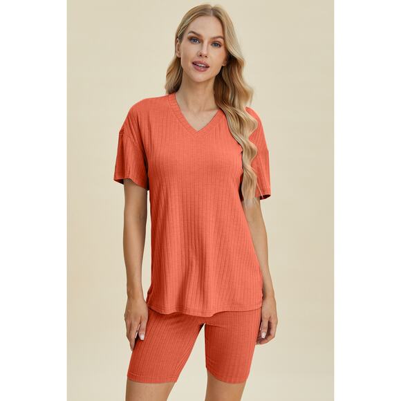 BASIC BAE Coral Ribbed V-Neck Short Sleeve Top Shorts Set NEW Misses - Picture 1 of 5